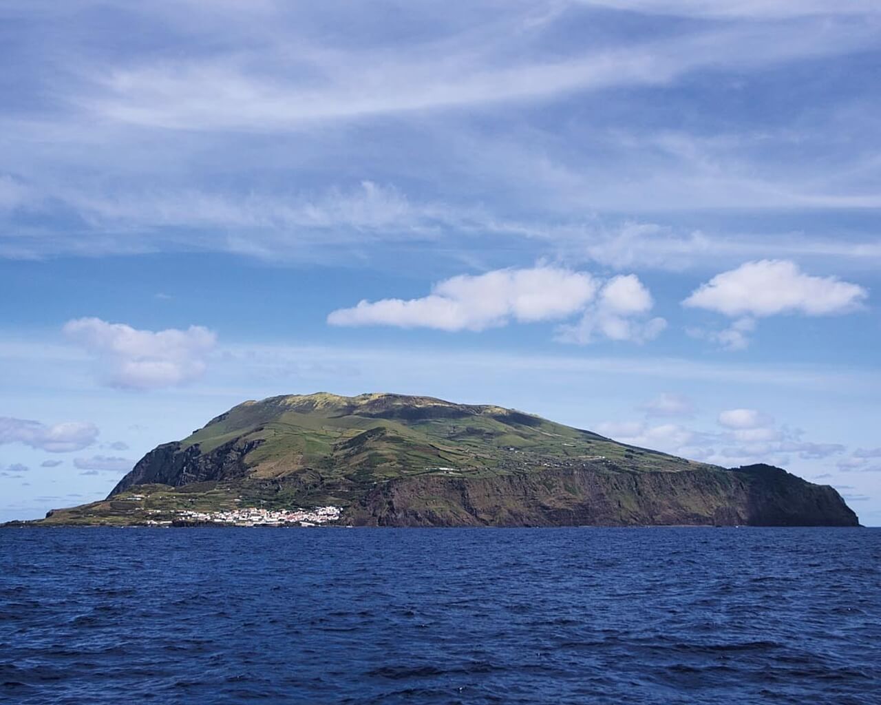 Voyages à Corvo, Açores