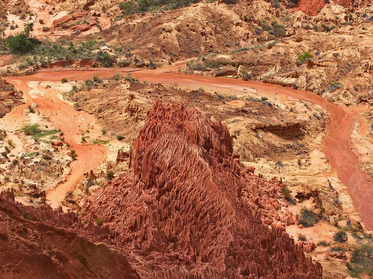 Voyages à Madagascar, tsingy